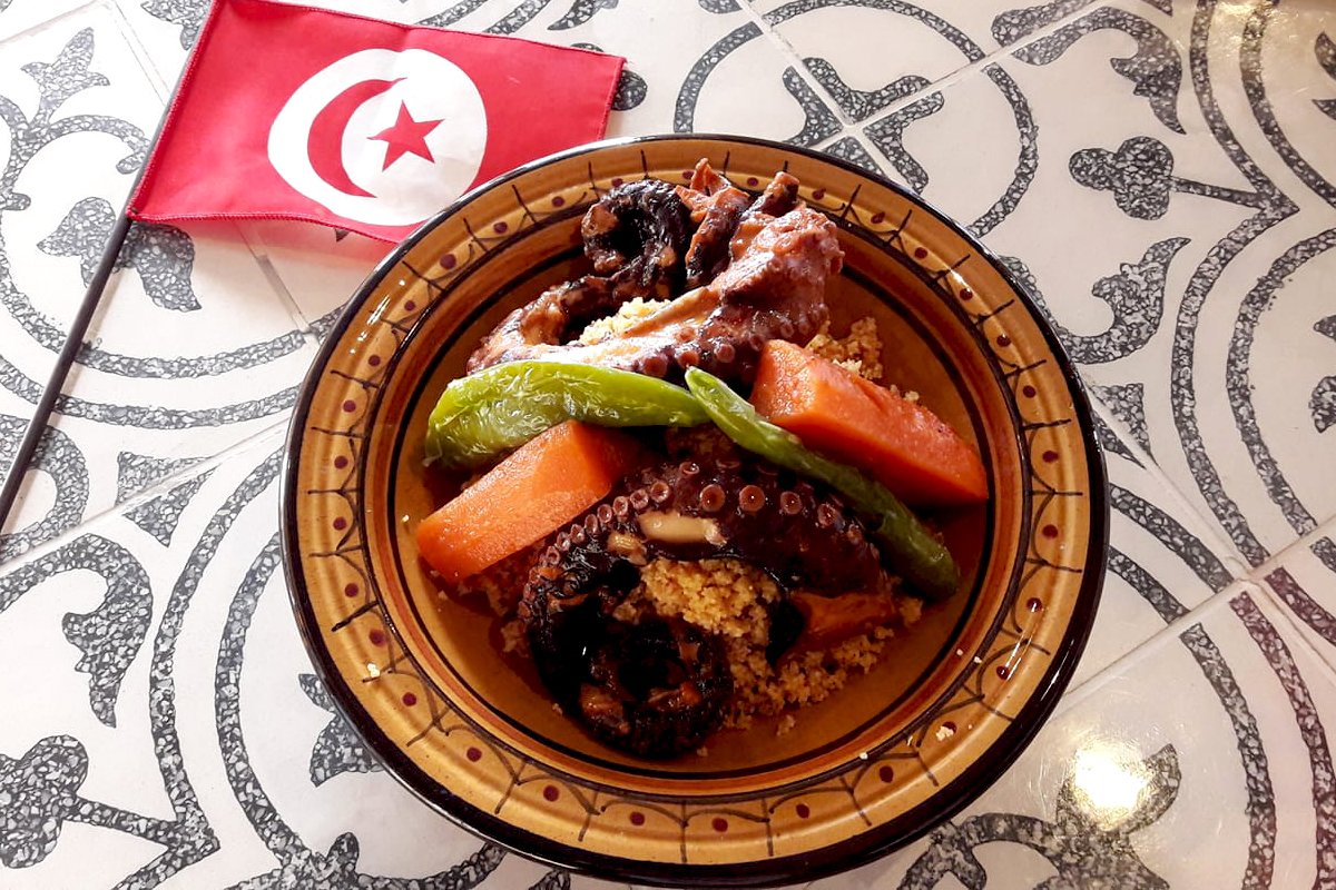 couscous-tunisia-home-kitchen-restaurant-image-2